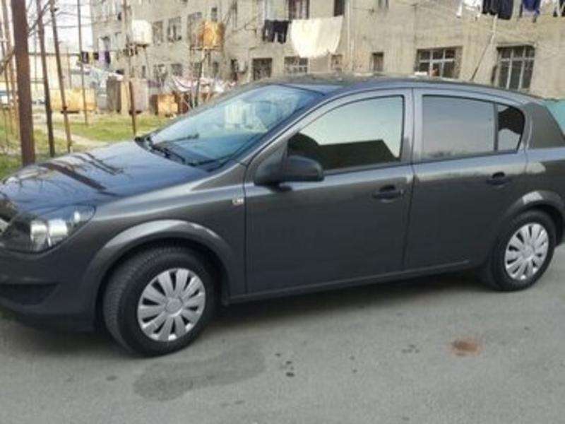 Opel Astra, 2009 il, 1.4 L, 80 000 km