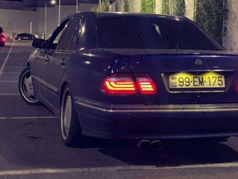 Mercedes E 200, 2000 il, 2.0 L, 375 000 km