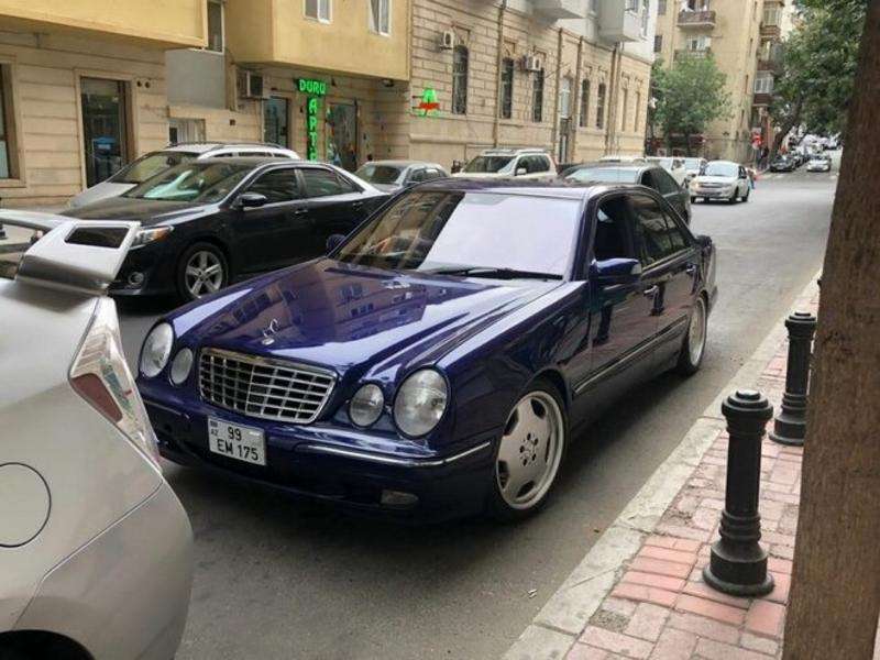Mercedes E 200, 2000 il, 2.0 L, 375 000 km