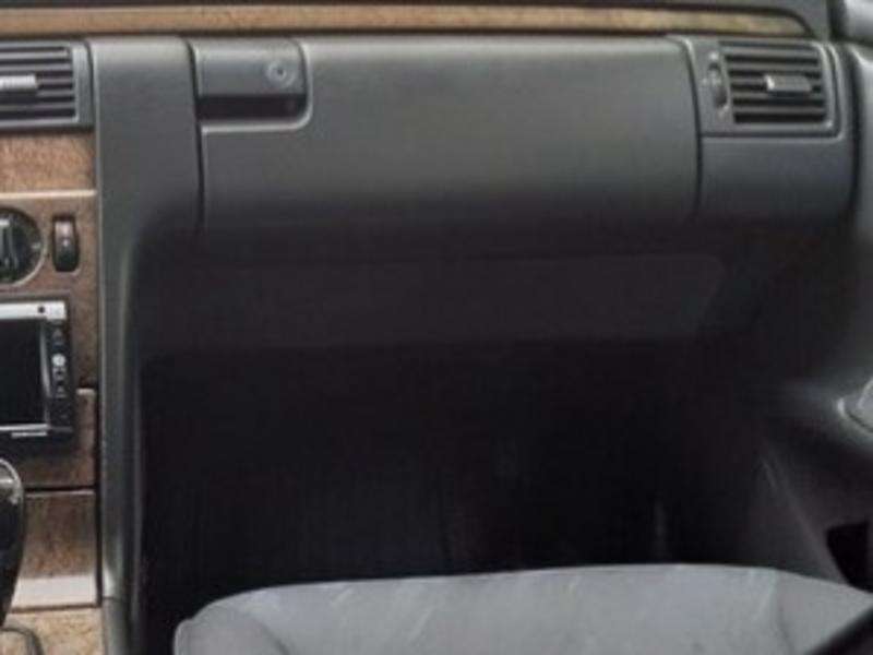 Mercedes E 220, 2000 il, 2.2 L, 516 645 km