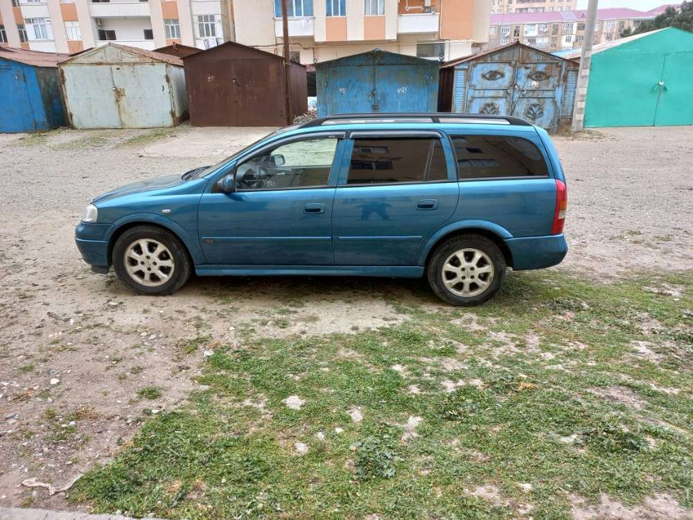 Opel Astra, 2001 il, 1.6 L, 400 000 km