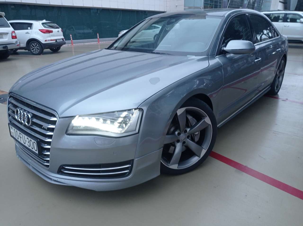 Audi A8, 2012 il, 4.2 L, 161 000 km