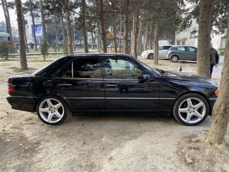 Mercedes C 230, 1999 il, 2.3 L, 217 000 km