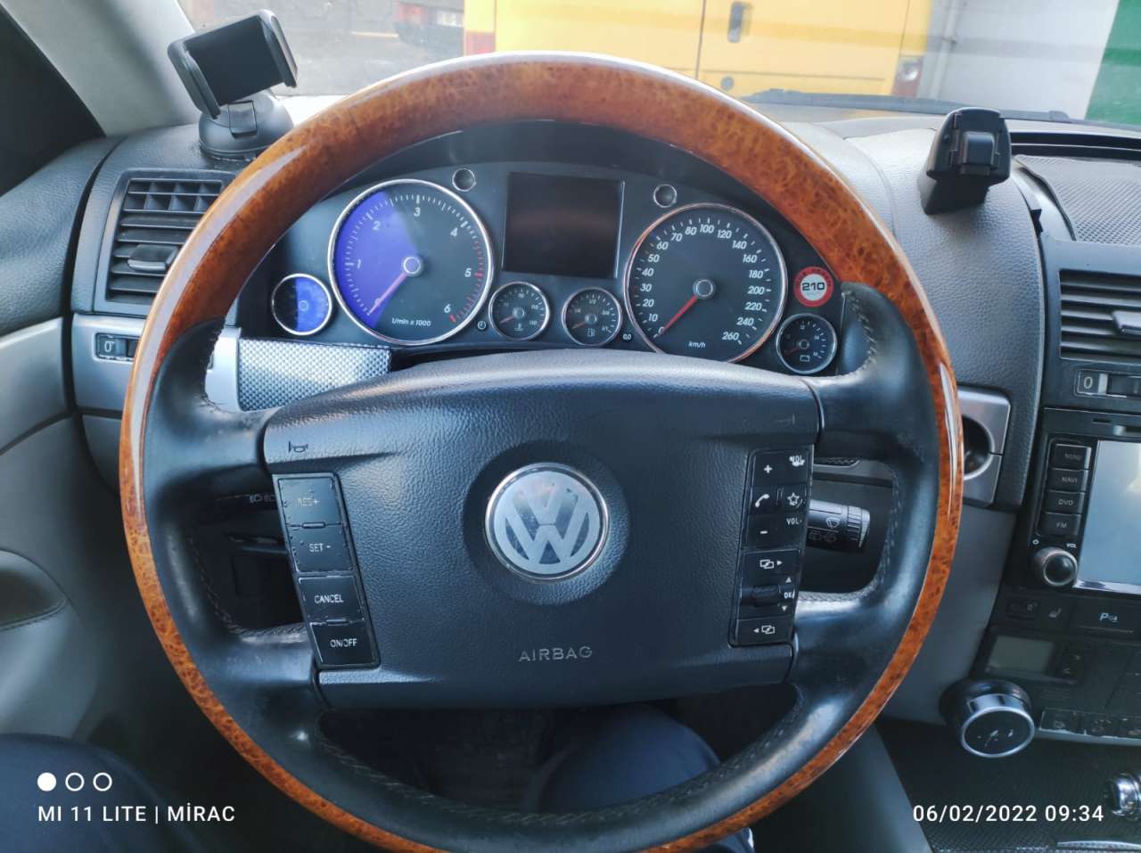 Volkswagen Touareg, 2004 il, 2.5 L, 40 000 km