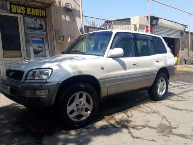 Toyota RAV4, 1997 il, 2.0 L, 174 000 km