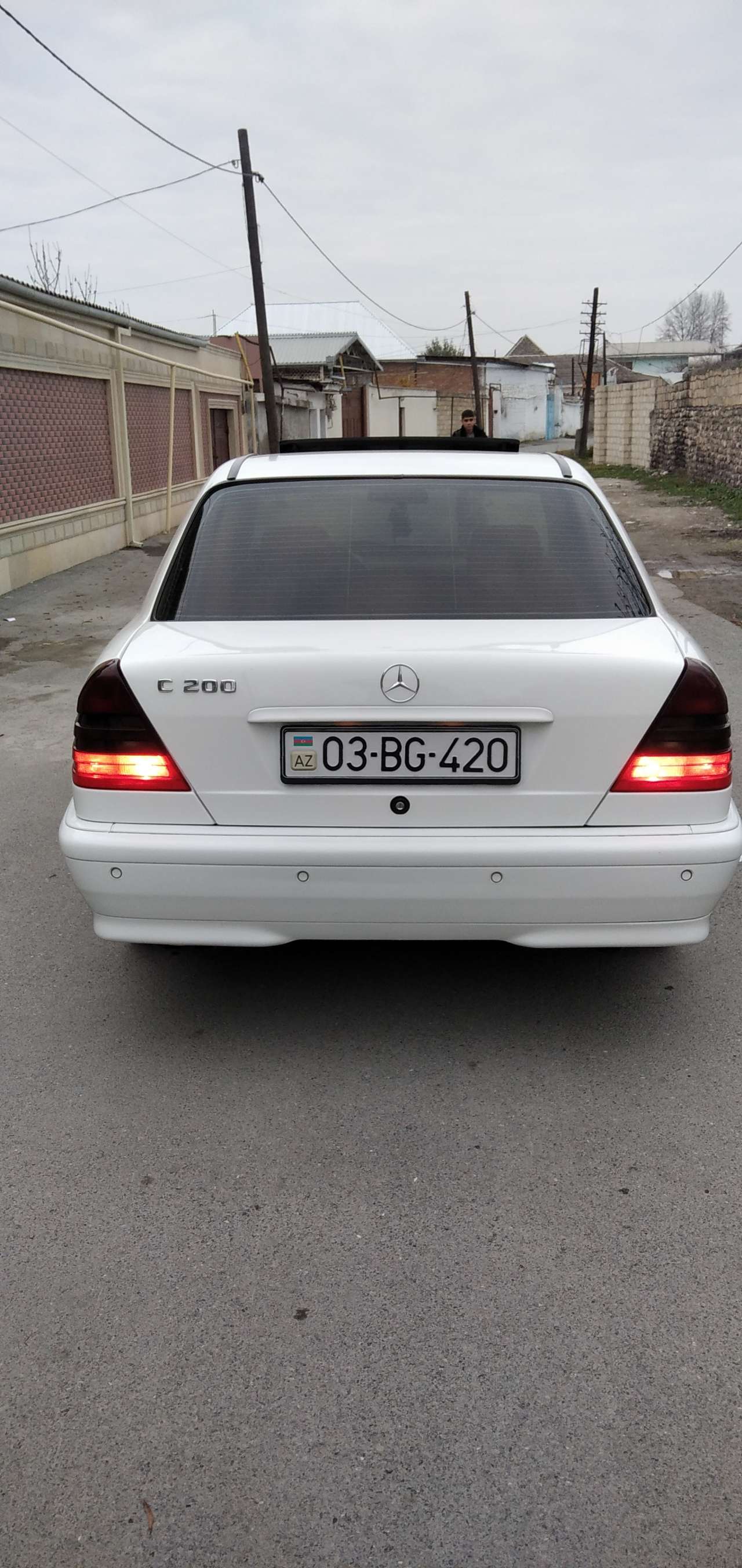 Mercedes C 200, 1998 il, 2.0 L, 334 559 km