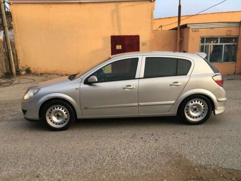 Opel Astra, 2006 il, 1.4 L, 124 000 km