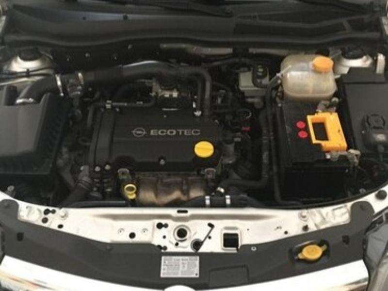Opel Astra, 2006 il, 1.4 L, 124 000 km