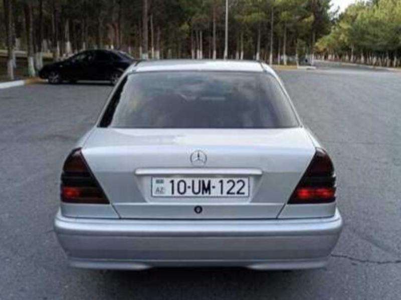 Mercedes C 180, 1997 il, 1.8 L, 368 900 km