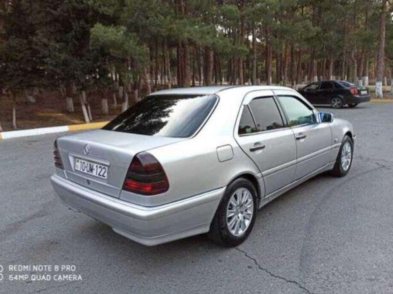 Mercedes C 180, 1997 il, 1.8 L, 368 900 km