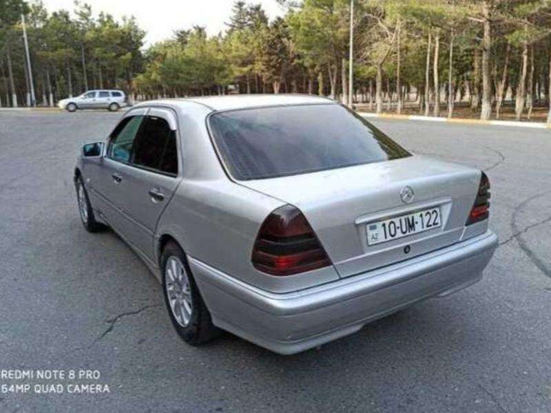 Mercedes C 180, 1997 il, 1.8 L, 368 900 km