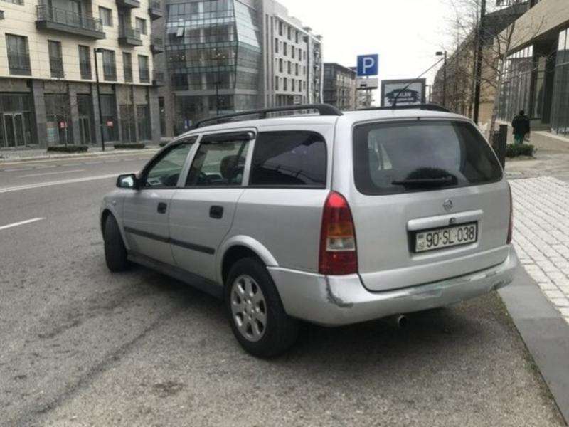 Opel Astra, 1999 il, 2.0 L, 232 244 km