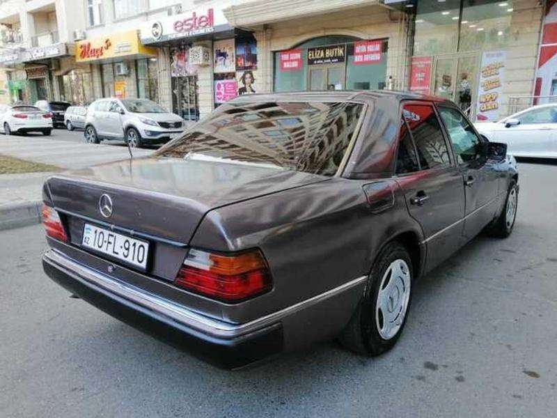 Mercedes E 230, 1991 il, 2.3 L, 340 000 km