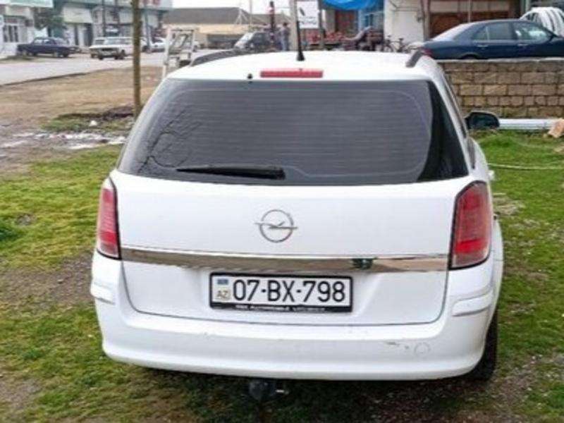 Opel Astra, 2006 il, 1.3 L, 277 080 km