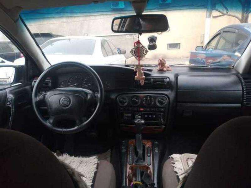 Opel Omega, 1994 il, 2.0 L, 411 859 km