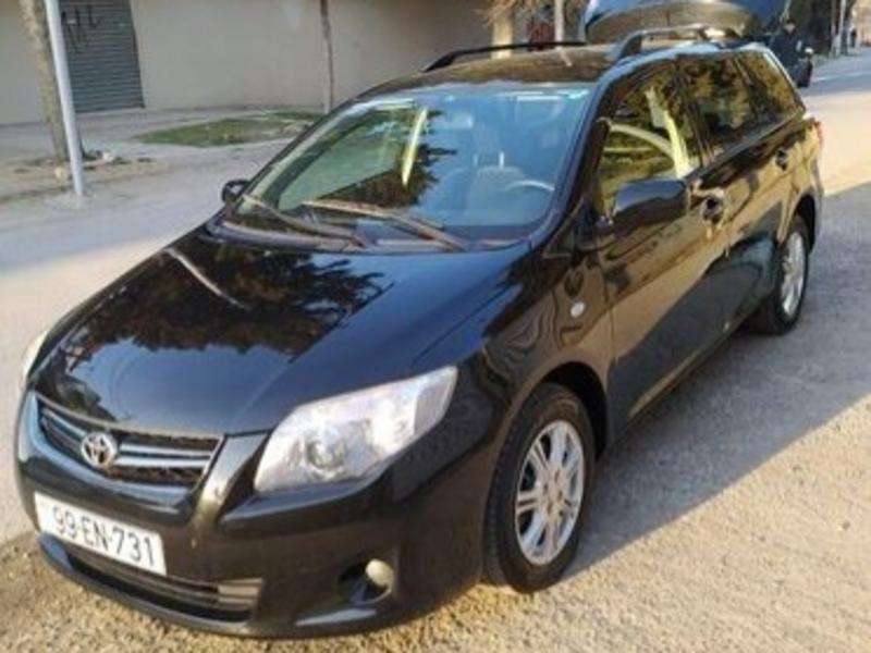 Toyota Corolla, 2012 il, 1.5 L, 90 000 km