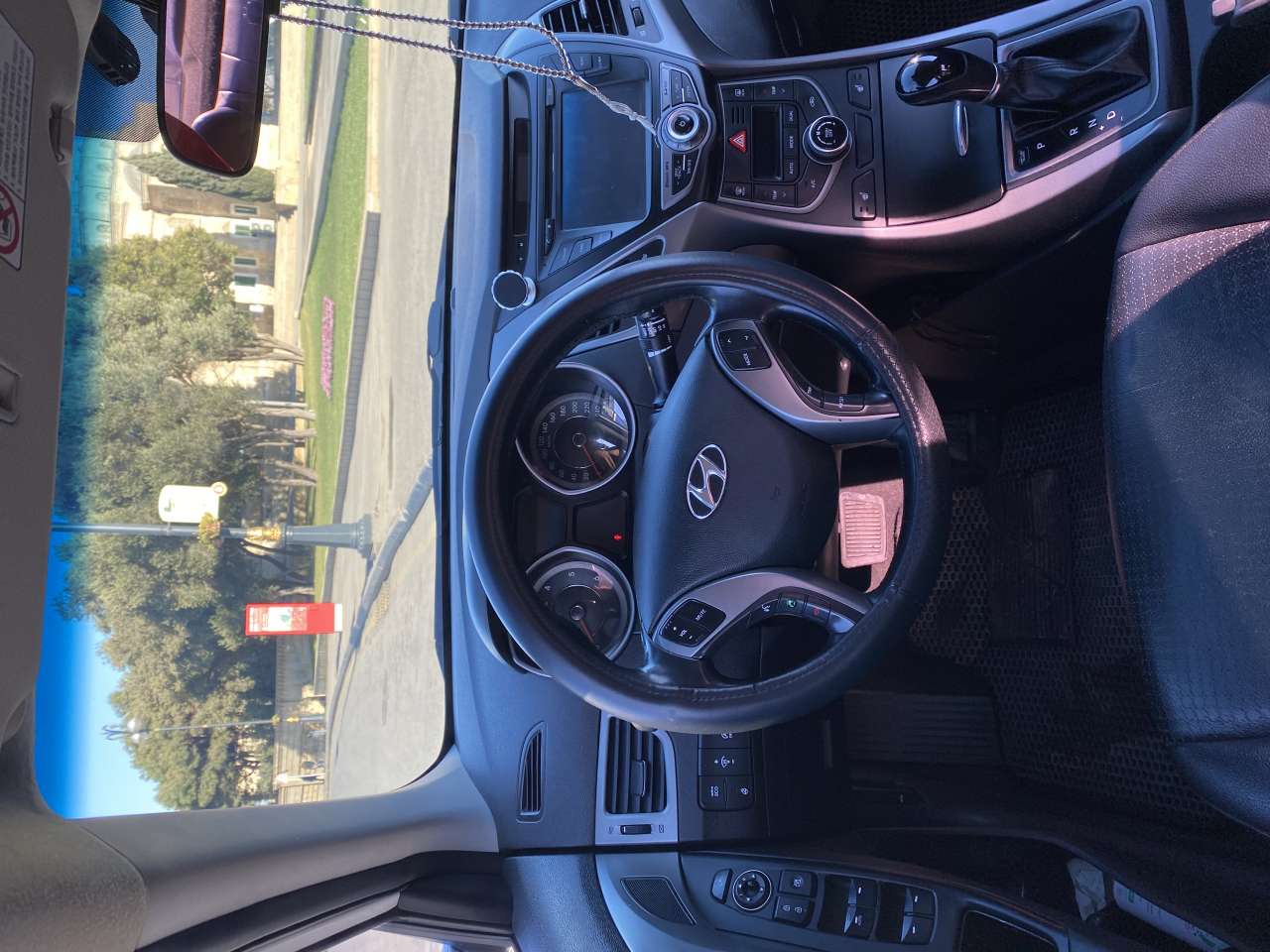 Hyundai Elantra, 2014 il, 1.6 L, 50 000 km