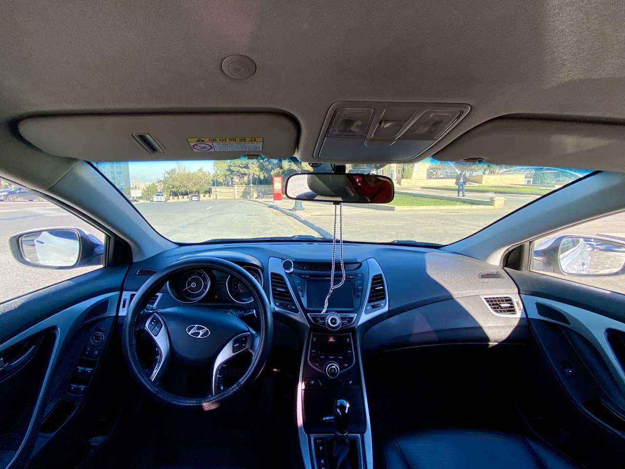 Hyundai Elantra, 2014 il, 1.6 L, 50 000 km