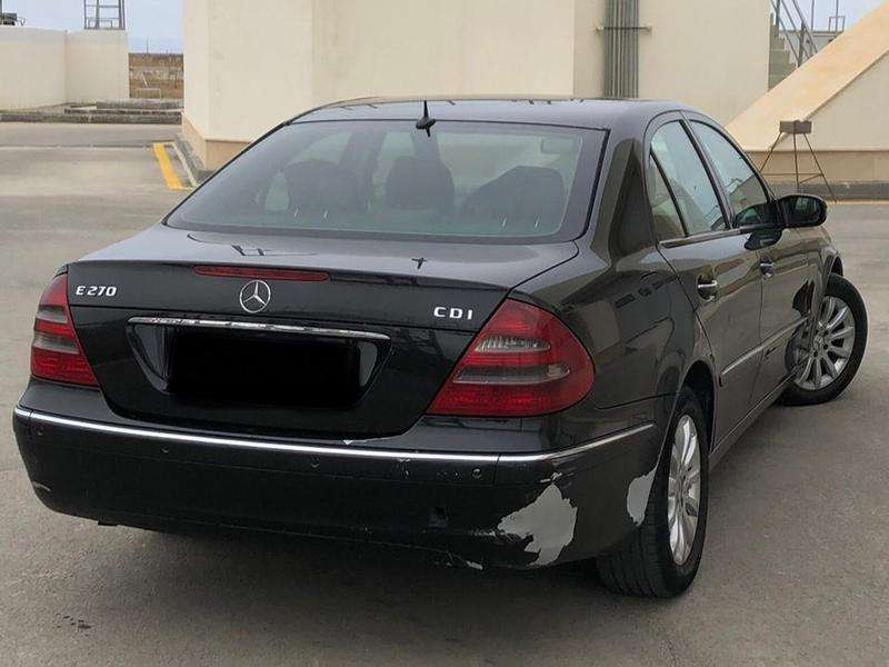 Mercedes E 270, 2003 il, 2.7 L, 415 000 km