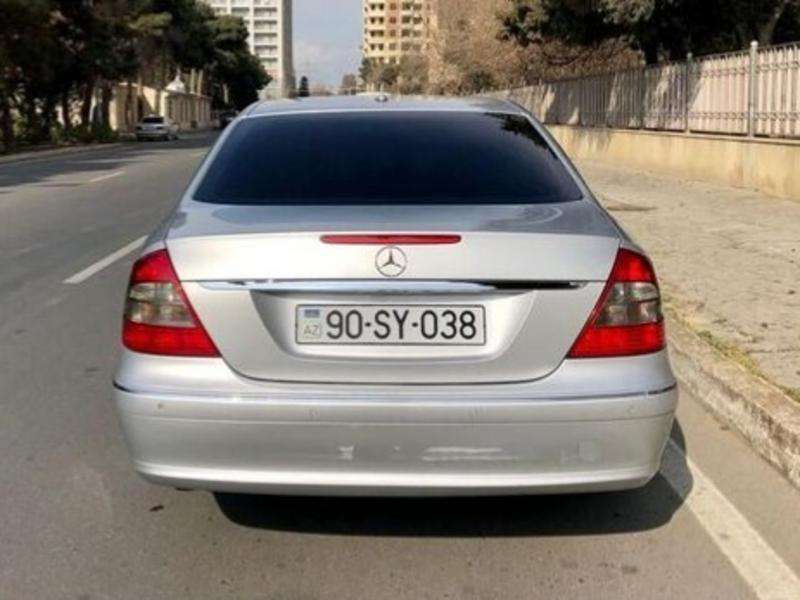 Mercedes E 220, 2006 il, 2.2 L, 217 905 km