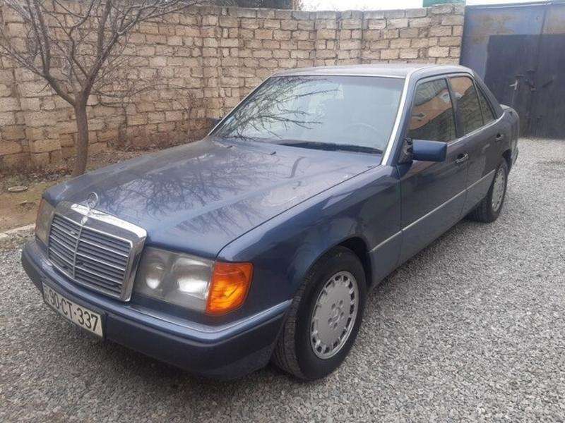 Mercedes E 200, 1993 il, 2.0 L, 463 000 km