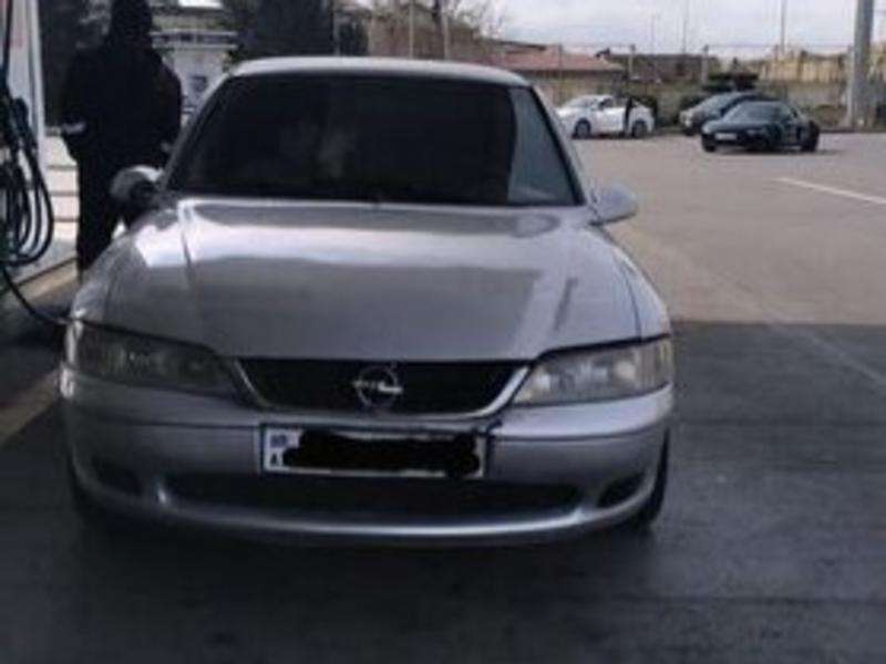 Opel Vectra, 1996 il, 1.6 L, 400 000 km
