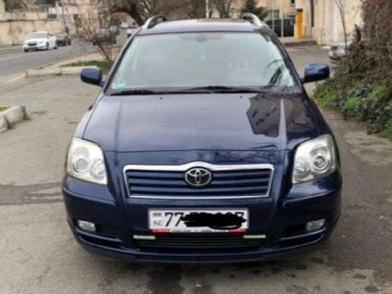 Toyota Avensis, 2005 il, 2.0 L, 217 000 km