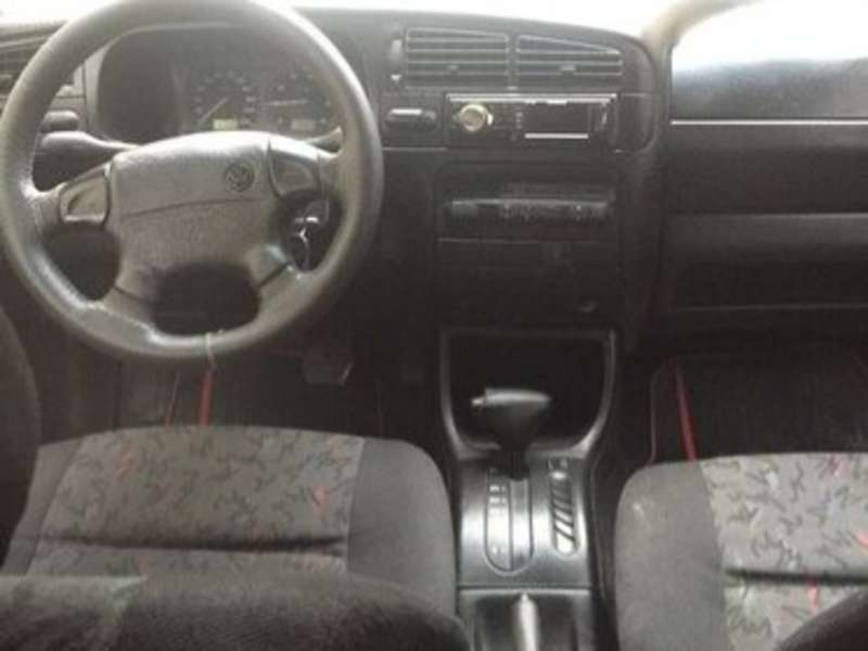 Volkswagen Golf, 1997 il, 1.6 L, 366 600 km