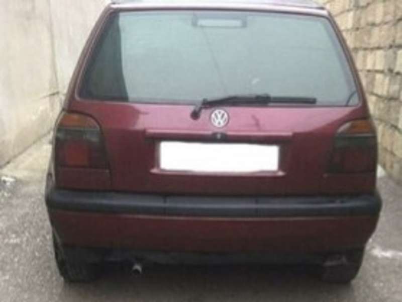 Volkswagen Golf, 1997 il, 1.6 L, 366 600 km
