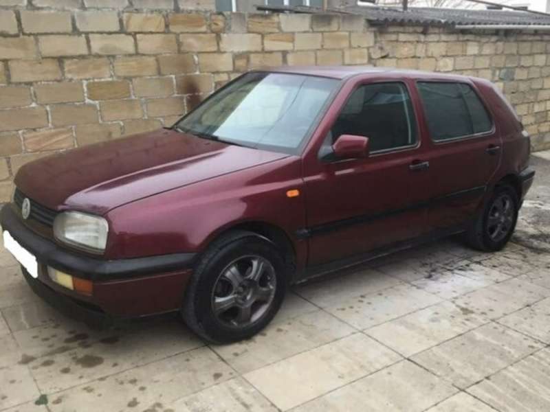 Volkswagen Golf, 1997 il, 1.6 L, 366 600 km