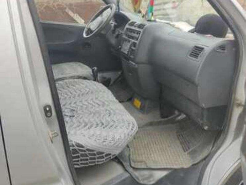 Toyota Harrier, 2012 il, 2.5 L, 150 000 km