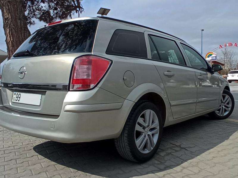 Opel Astra, 2007 il, 1.4 L, 210 000 km