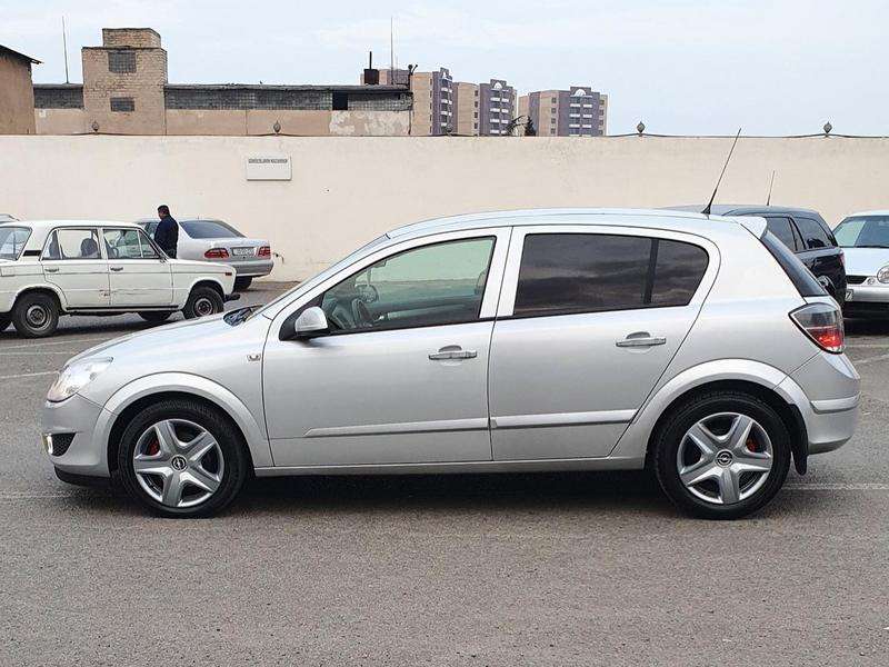 Opel Astra, 2007 il, 1.3 L, 180 000 km
