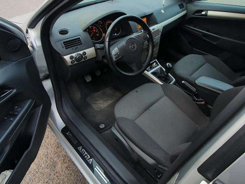 Opel Astra, 2007 il, 1.3 L, 180 000 km