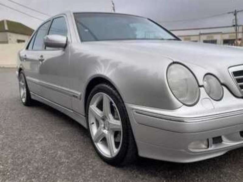 Mercedes E 320, 2000 il, 3.2 L, 361 000 km
