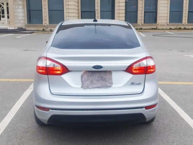 Ford Fiesta, 2015 il, 1.6 L, 127 000 km