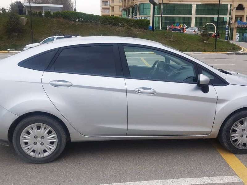 Ford Fiesta, 2015 il, 1.6 L, 127 000 km