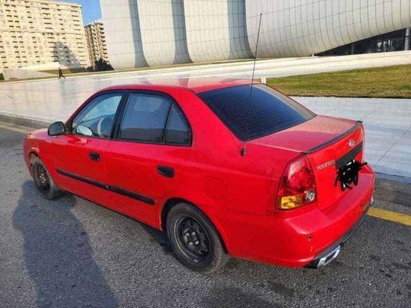 Hyundai Accent, 2004 il, 1.6 L, 297 999 km