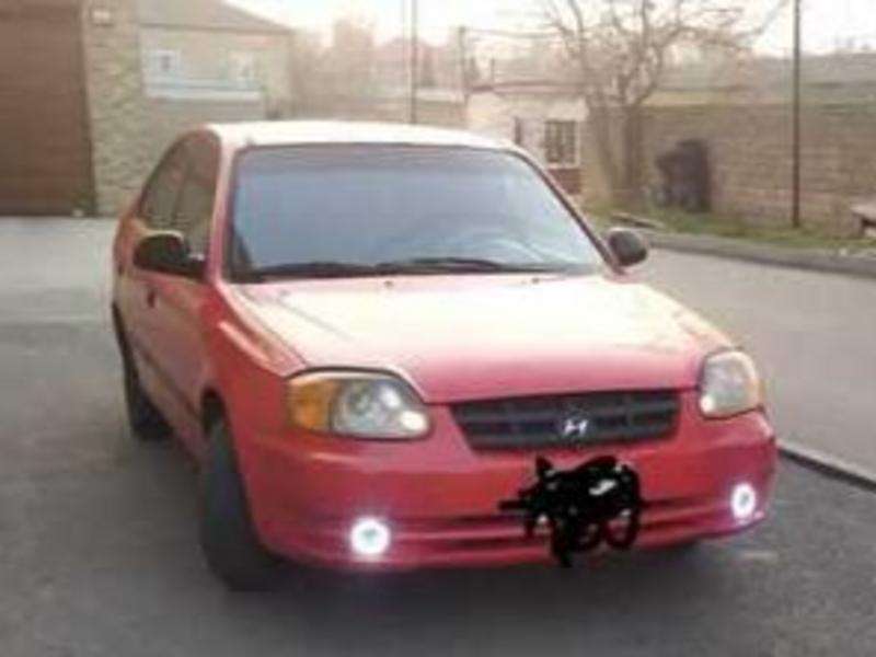 Hyundai Accent, 2004 il, 1.6 L, 297 999 km