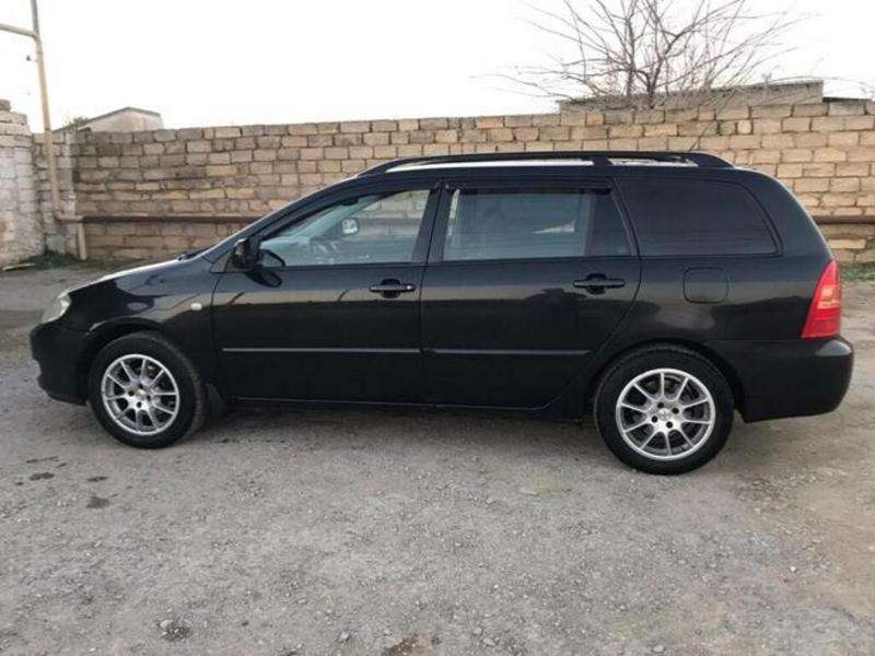 Toyota Corolla, 2005 il, 1.4 L, 215 000 km