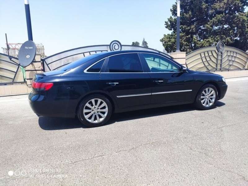 Hyundai Grandeur, 2009 il, 2.7 L, 252 000 km