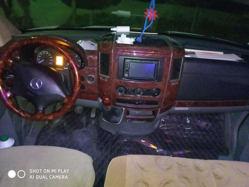 Mercedes Sprinter 210, 2011 il, 2.2 L, 480 000 km