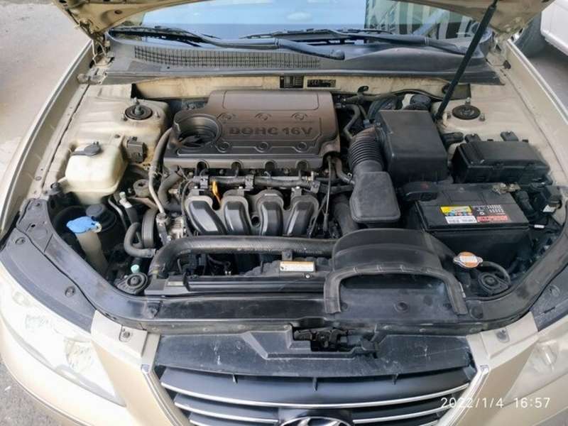 Hyundai Sonata, 2008 il, 2.0 L, 281 000 km