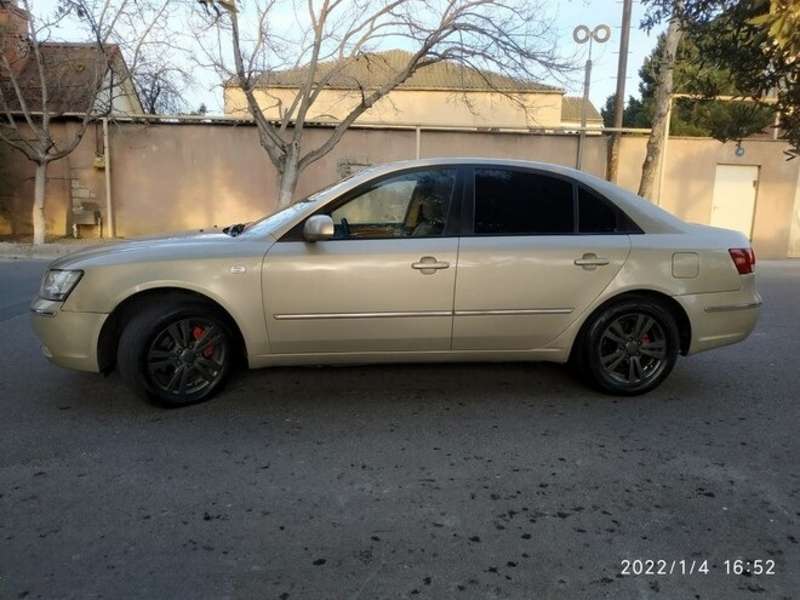 Hyundai Sonata, 2008 il, 2.0 L, 281 000 km
