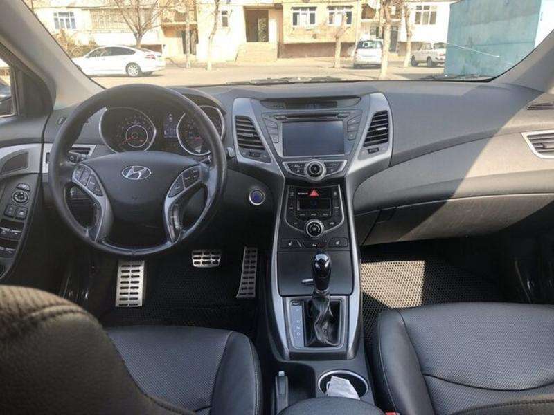 Hyundai Elantra, 2014 il, 1.8 L, 190 700 km