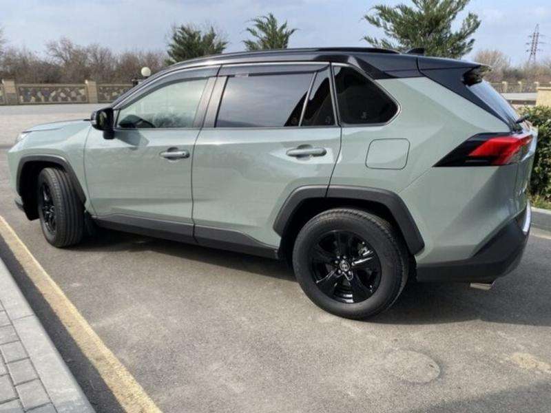 Toyota RAV4, 2020 il, 2.0 L, 40 410 km