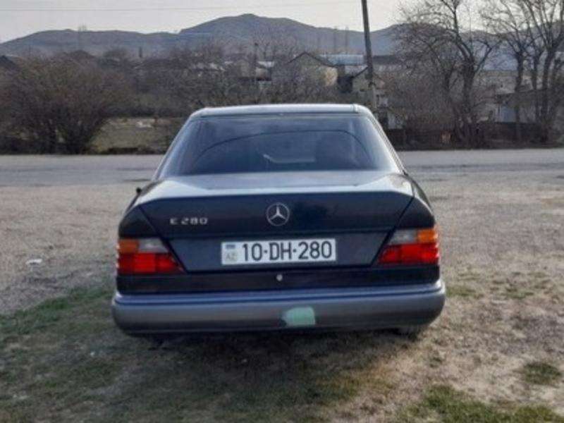 Mercedes E 280, 1993 il, 2.8 L, 407 000 km