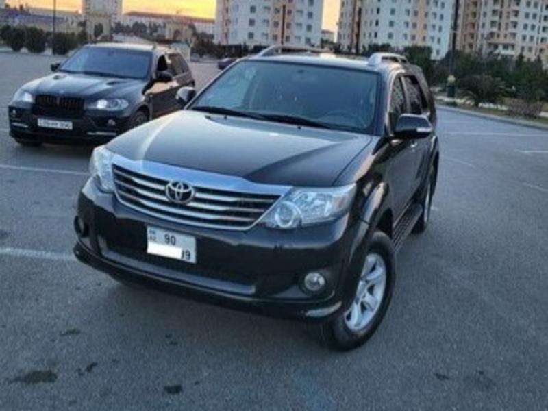 Toyota Fortuner, 2013 il, 2.7 L, 120 000 km