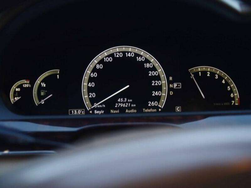 Mercedes S 500, 2008 il, 5.5 L, 270 000 km
