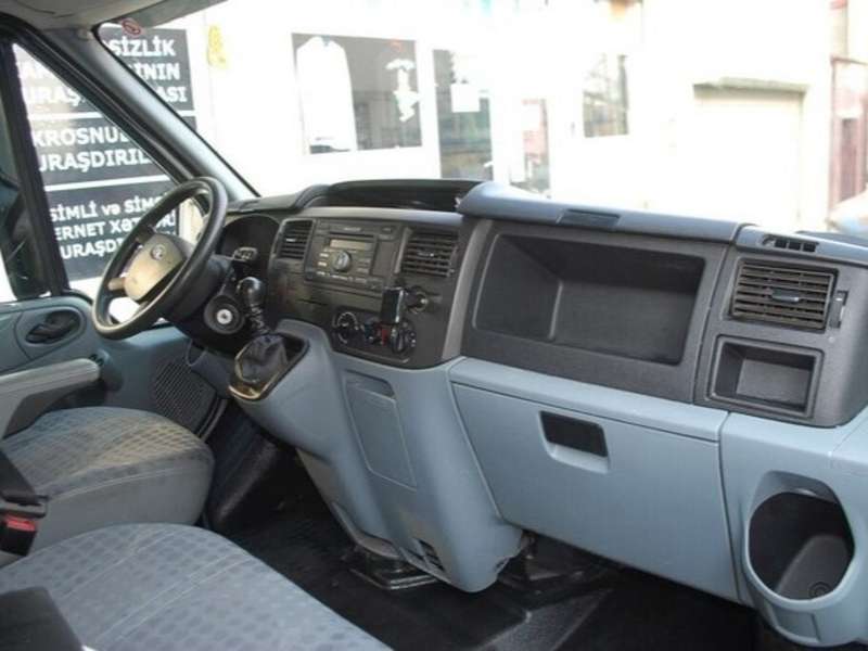 Ford Transit, 2008 il, 2.4 L, 169 000 km
